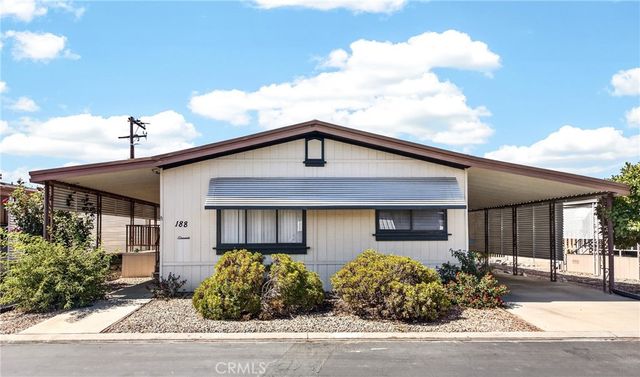 1300 W Menlo Avenue 188, Hemet, CA 92543