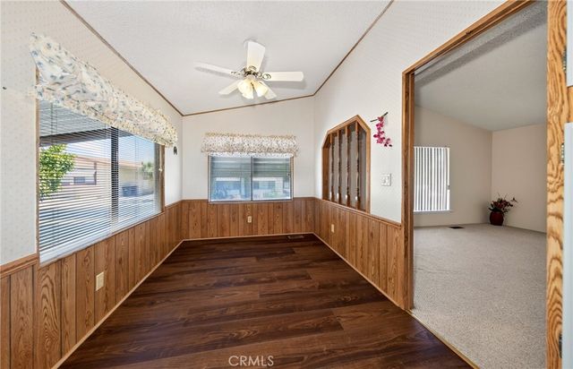 1300 W Menlo Avenue 188, Hemet, CA 92543
