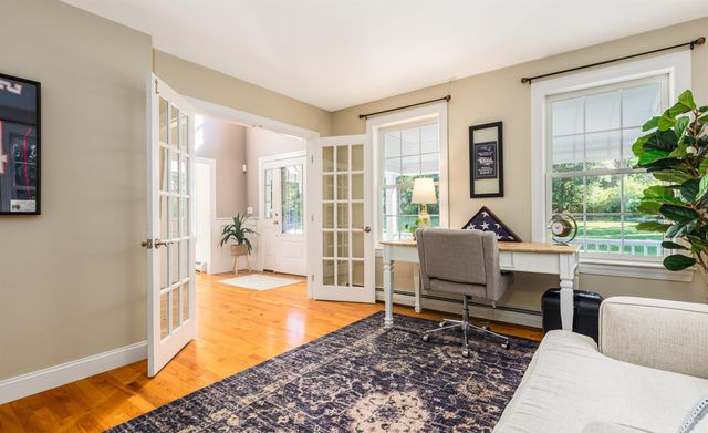 93 Bunker Hill Avenue, Stratham, NH 03885
