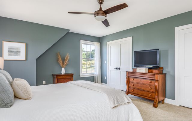 93 Bunker Hill Avenue, Stratham, NH 03885