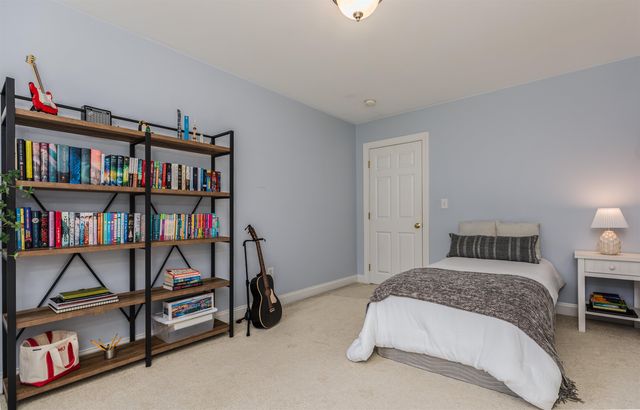 93 Bunker Hill Avenue, Stratham, NH 03885