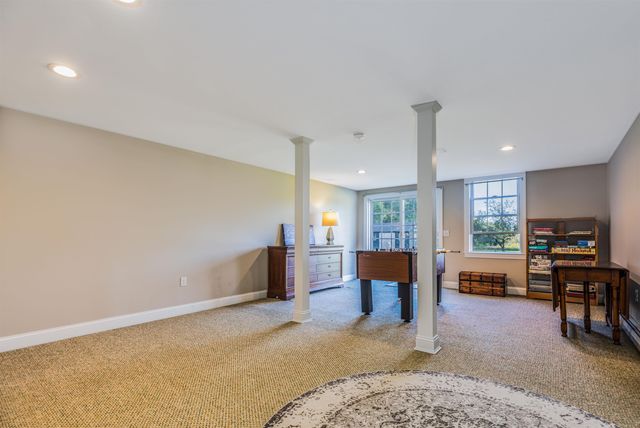93 Bunker Hill Avenue, Stratham, NH 03885