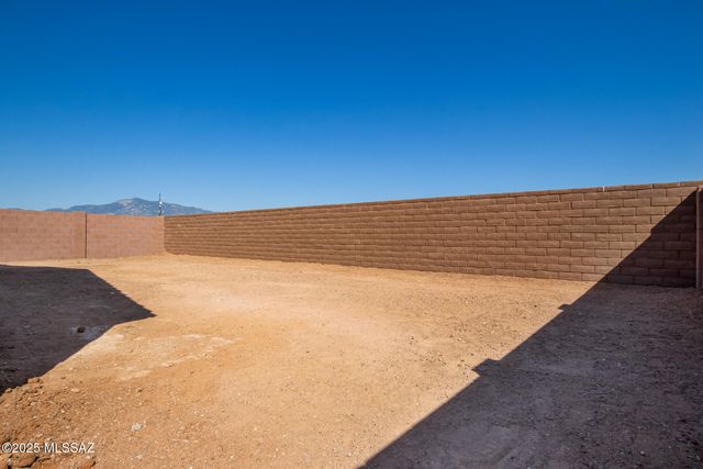 14115 E Canidae Drive, Vail, AZ 85641