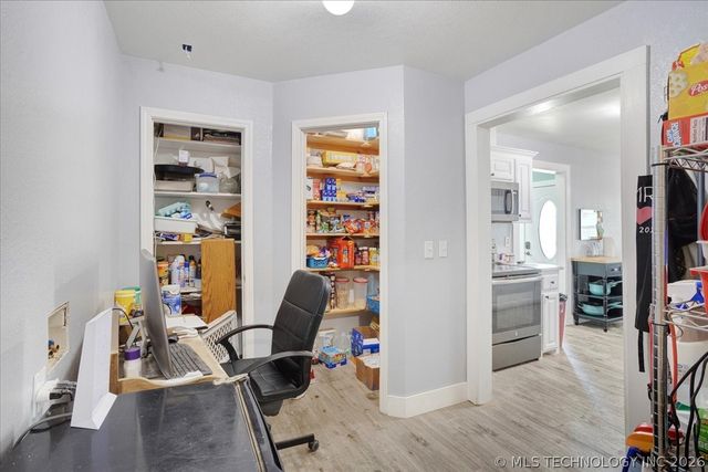 1355 Armstrong Academy, Bokchito, OK 74726