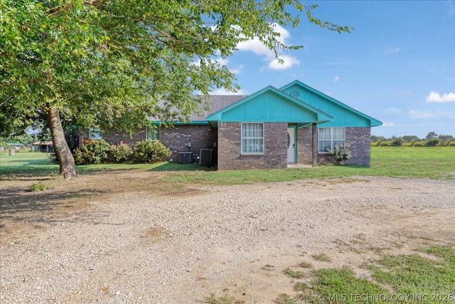 1355 Armstrong Academy, Bokchito, OK 74726