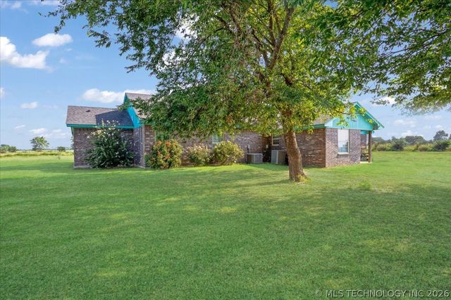 1355 Armstrong Academy, Bokchito, OK 74726