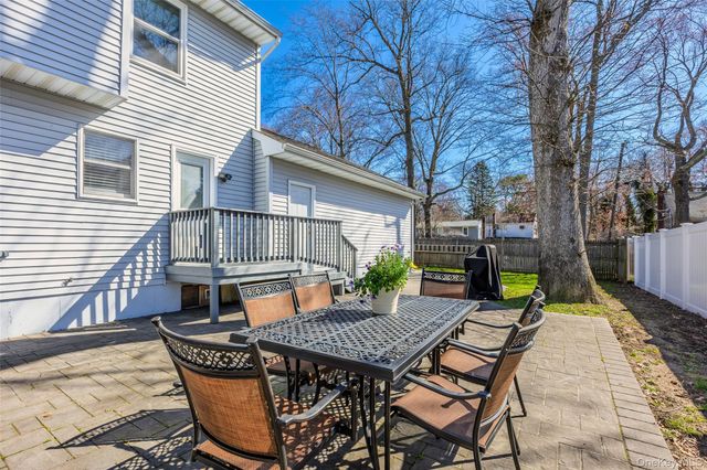 58 Freya Road, Rocky Point, NY 11778