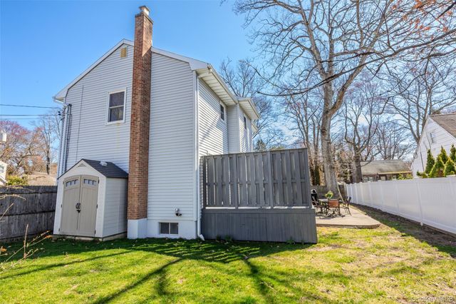 58 Freya Road, Rocky Point, NY 11778