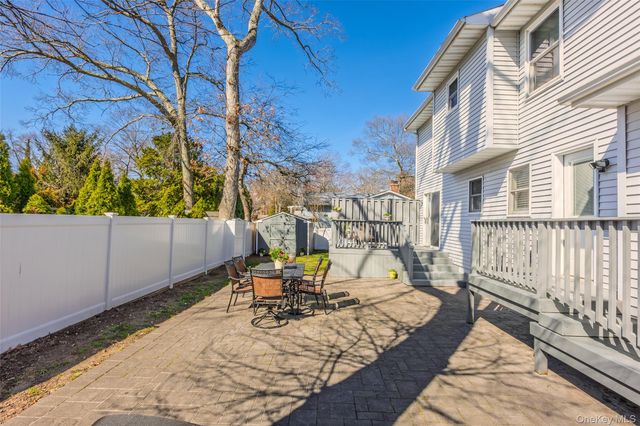 58 Freya Road, Rocky Point, NY 11778