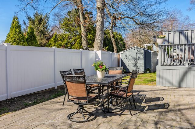 58 Freya Road, Rocky Point, NY 11778