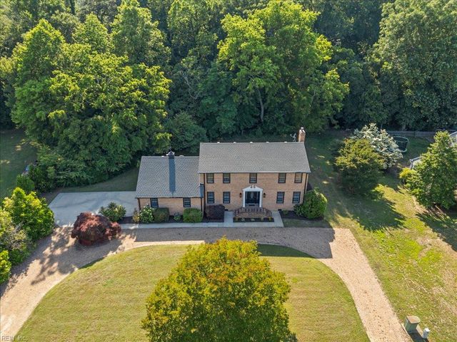 8957 River CRES, Suffolk, VA 23433