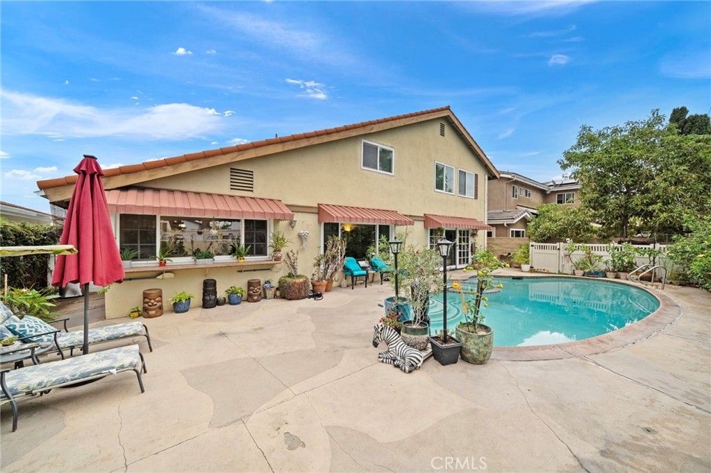622 W Alpine Avenue, Santa Ana, CA 92707 — photo 2