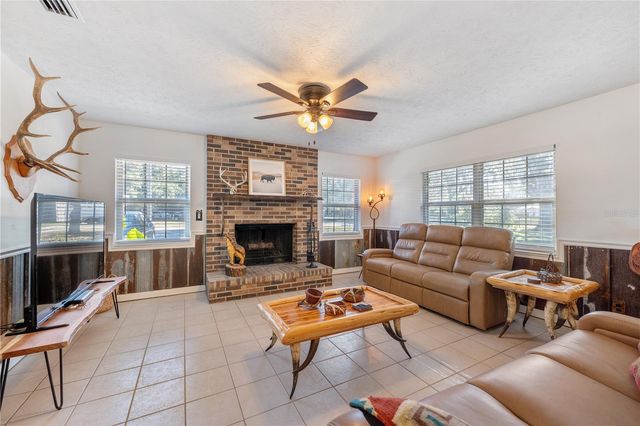 17885 NE 2ND PLACE, Williston, FL 32696