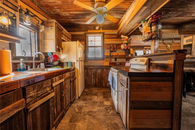 17885 NE 2ND PLACE, Williston, FL 32696