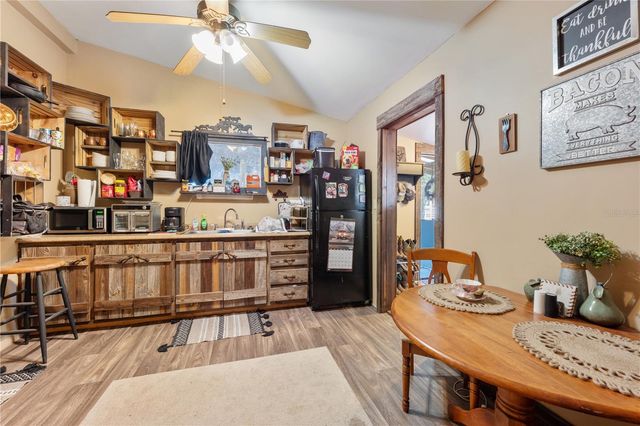 17885 NE 2ND PLACE, Williston, FL 32696