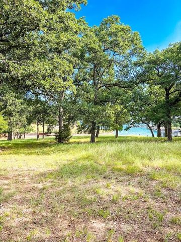 14216 Clark Drive, Streetman, TX 75859