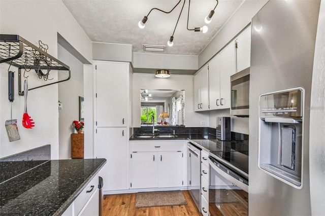 3841 TROPHY BOULEVARD 3841, New Port Richey, FL 34655