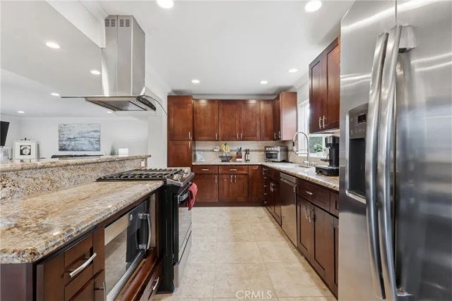 2103 Huntington Lane 2, Redondo Beach, CA 90278