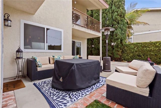 2103 Huntington Lane 2, Redondo Beach, CA 90278