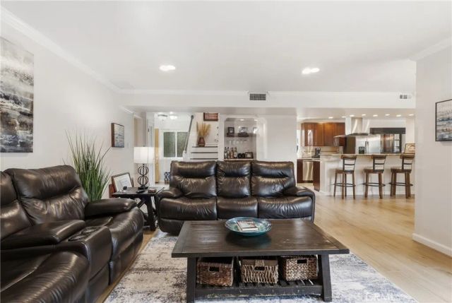 2103 Huntington Lane 2, Redondo Beach, CA 90278