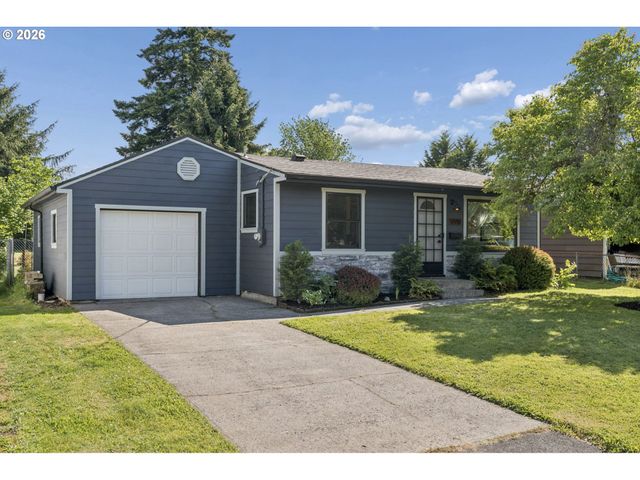 10910 Ne KNOTT St, Portland, OR 97220