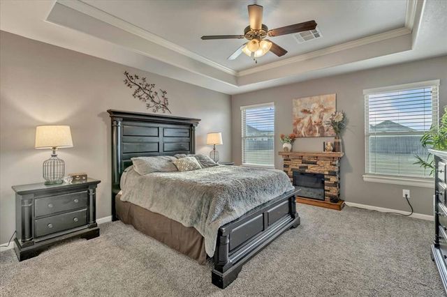 2217 Sugar Sands Road, Yukon, OK 73099