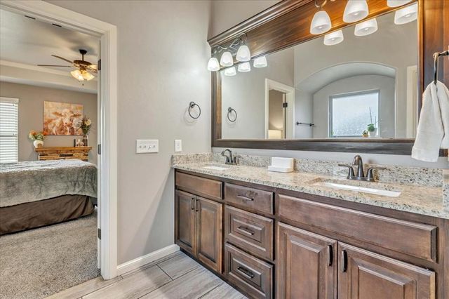 2217 Sugar Sands Road, Yukon, OK 73099