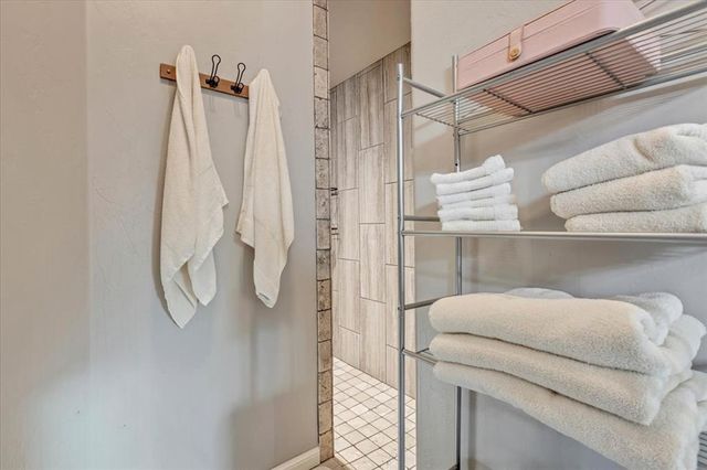 2217 Sugar Sands Road, Yukon, OK 73099