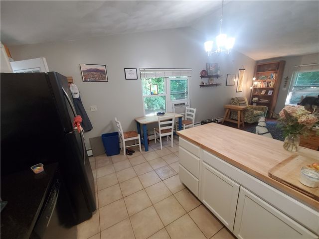 85 Shattock Avenue, Warwick, RI 02886