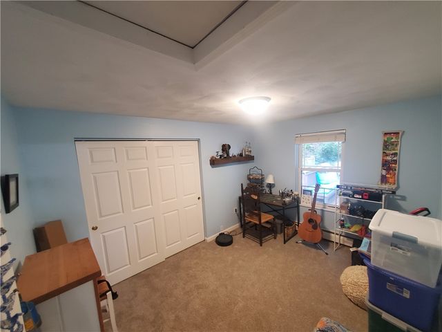 85 Shattock Avenue, Warwick, RI 02886
