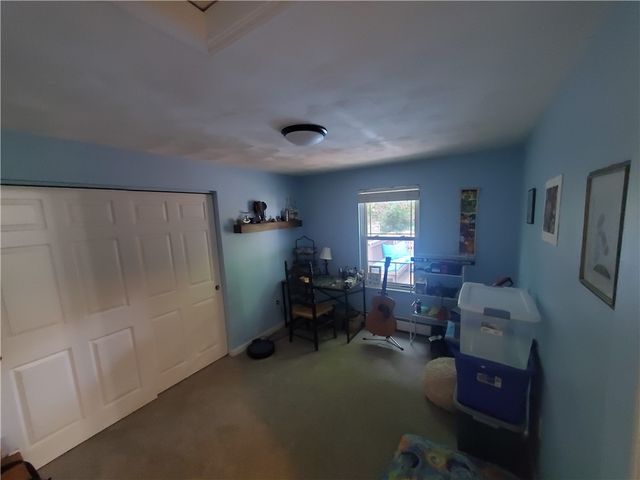 85 Shattock Avenue, Warwick, RI 02886