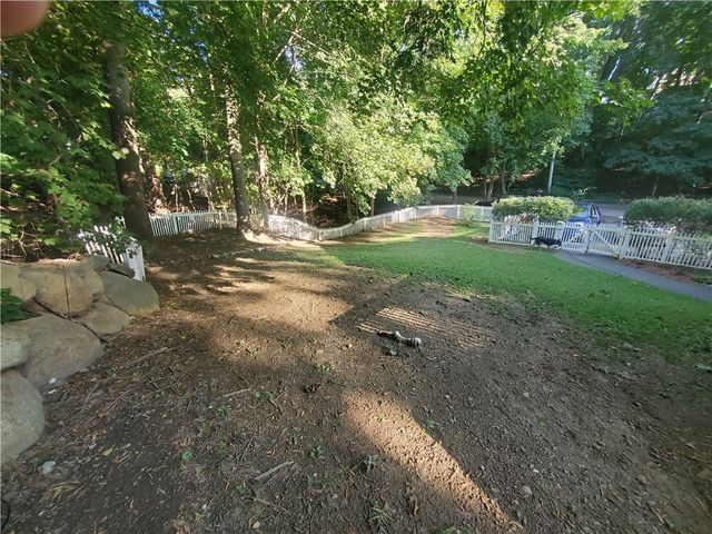 85 Shattock Avenue, Warwick, RI 02886