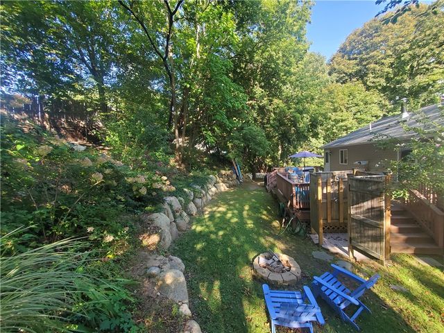85 Shattock Avenue, Warwick, RI 02886