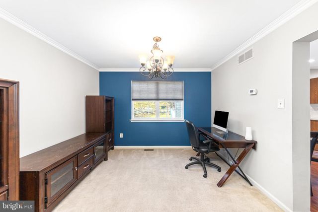 213 FOREST PARK DR, Chalfont, PA 18914