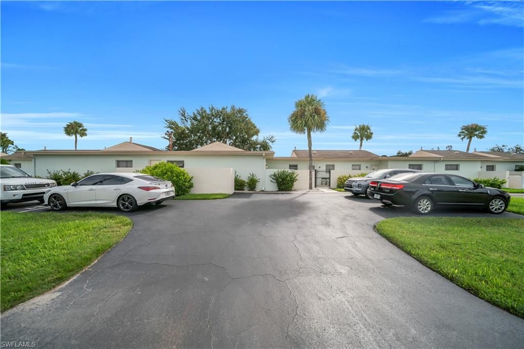 730 Joel BLVD, LEHIGH ACRES, FL 33936 — exterior