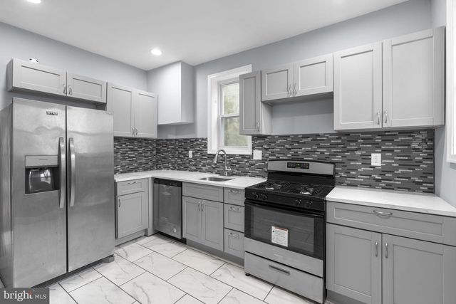 1217 E OLIVER ST, Baltimore, MD 21202