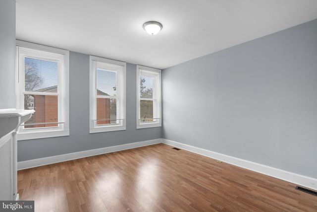 1217 E OLIVER ST, Baltimore, MD 21202