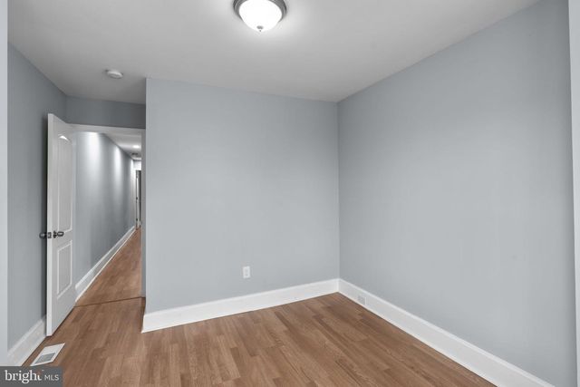 1217 E OLIVER ST, Baltimore, MD 21202