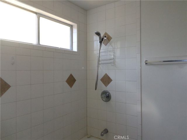1021 Coulter Pine, Crestline, CA 92325