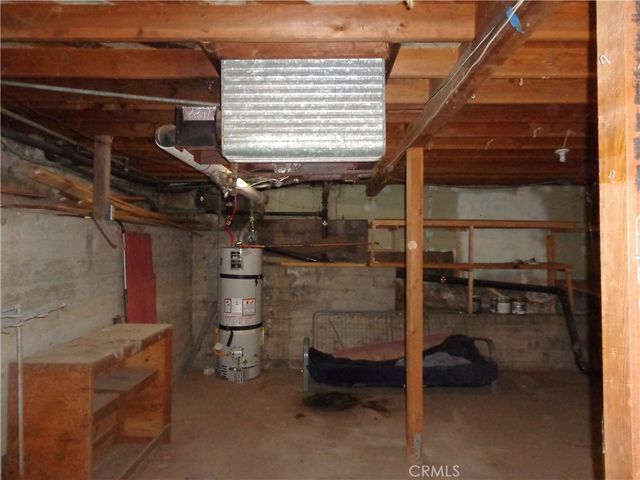 1021 Coulter Pine, Crestline, CA 92325