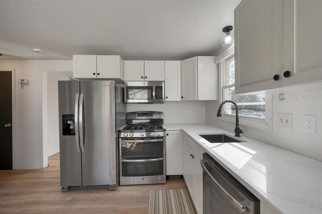 154 BRYAN STREET, Green Bay, WI 54301