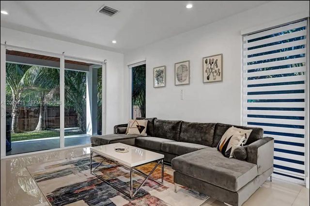 1547 Jackson St 0, Hollywood, FL 33020