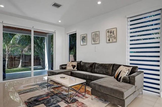 1547 Jackson St 0, Hollywood, FL 33020