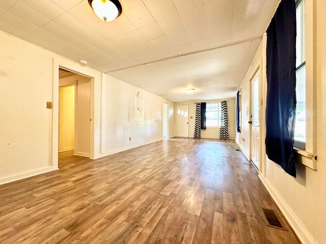 1622 Crider Street, West Plains, MO 65775