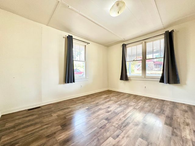 1622 Crider Street, West Plains, MO 65775