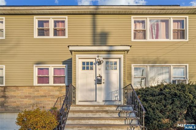 18 Gifford Court, Maplewood, NJ 07040