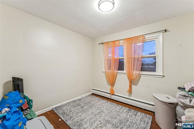 18 Gifford Court, Maplewood, NJ 07040