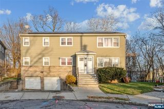 18 Gifford Court, Maplewood, NJ 07040