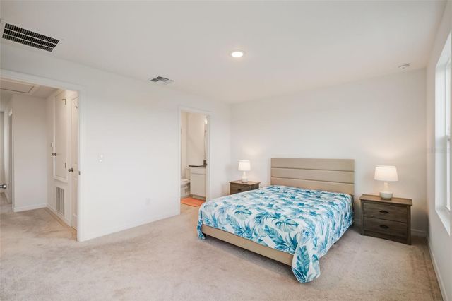 15098 WINDFLOWER ALLEY, Winter Garden, FL 34787