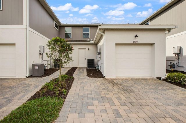 15098 WINDFLOWER ALLEY, Winter Garden, FL 34787